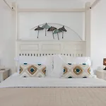 Apart-hotel Anemomilos 2*