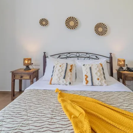 Anemomilos Aparthotel 2*