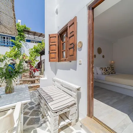 Aparthotel Anemomilos 2*