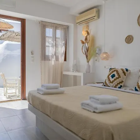 Aparthotel Anemomilos